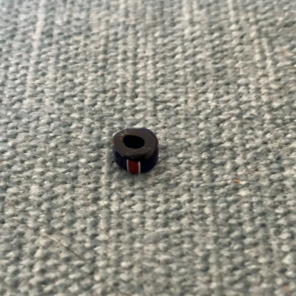 Bead